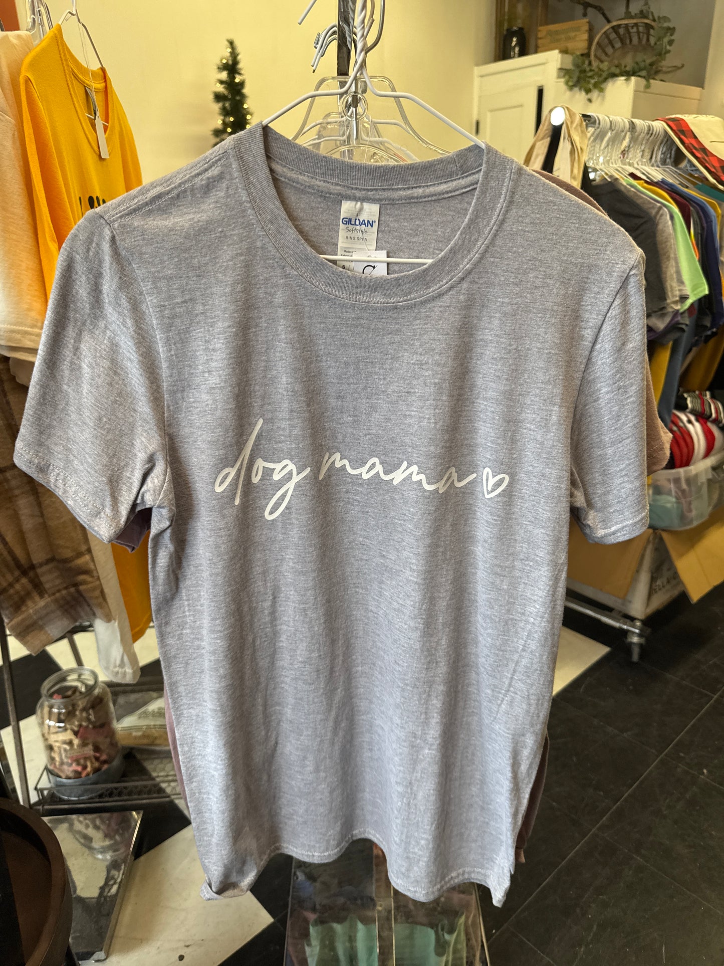 Dog Mama Tee